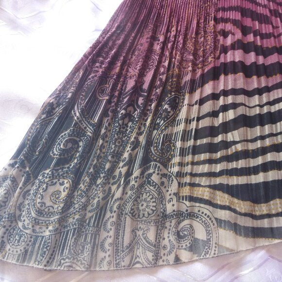 Maggie Barnes 5X Semi Sheer Crinkle Purple Black Top Tunic Bell Paisley Light - Picture 9 of 9